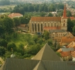 Původní stav prostoru budoucích Klášterních zahrad v 90. letech 20. století.